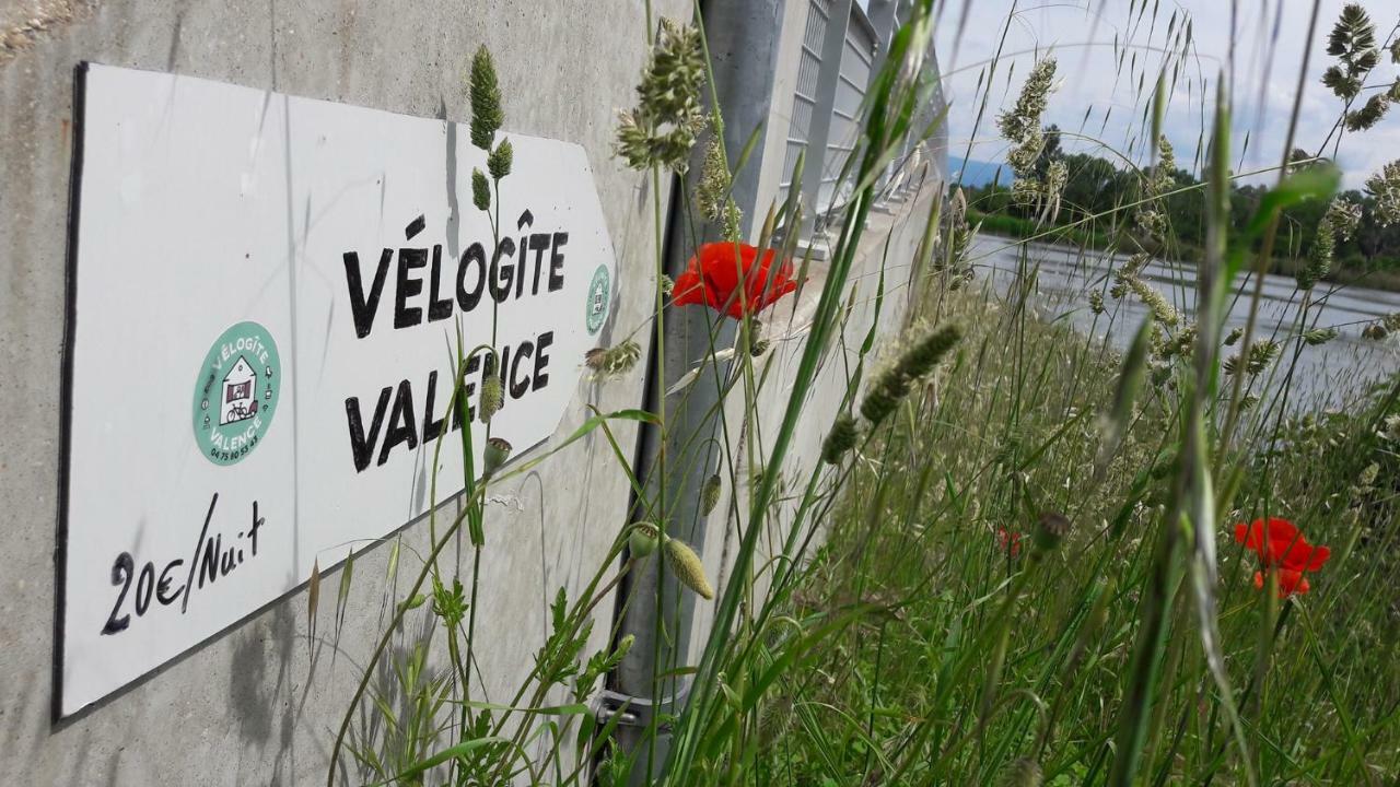 Velo Gite Valence Valence  Exterior photo